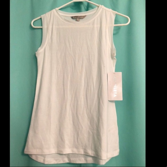 Athleta Tops - BRAND NEW- XS sold white athleta tank